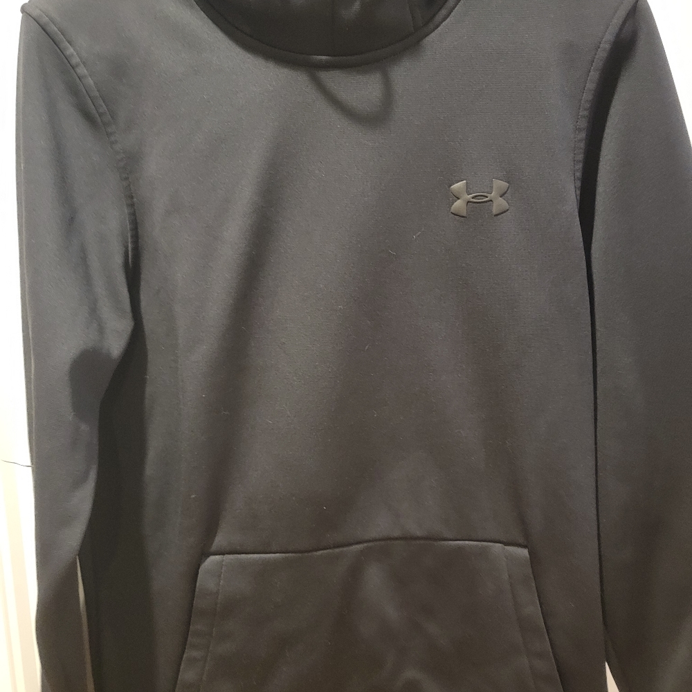 MENS UNDER ARMOUR SWEAT SHIRT